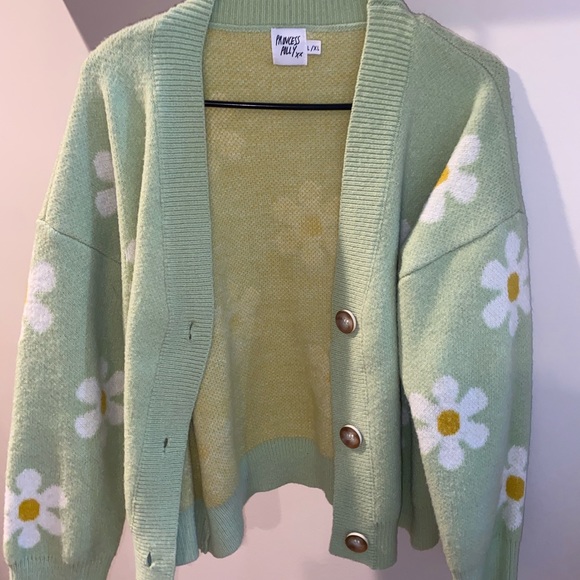 Princess Polly Sweaters - princess polly flower sweater